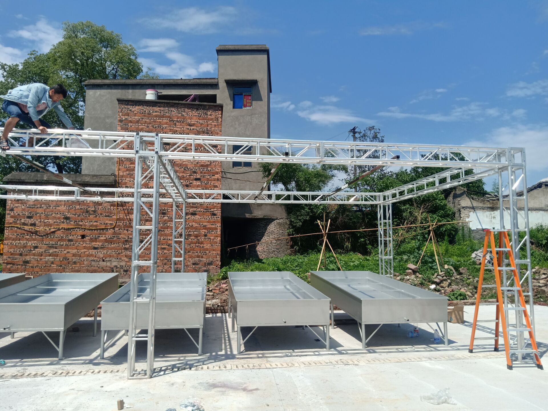 人工模擬降雨系統(tǒng)介紹點(diǎn)擊查看