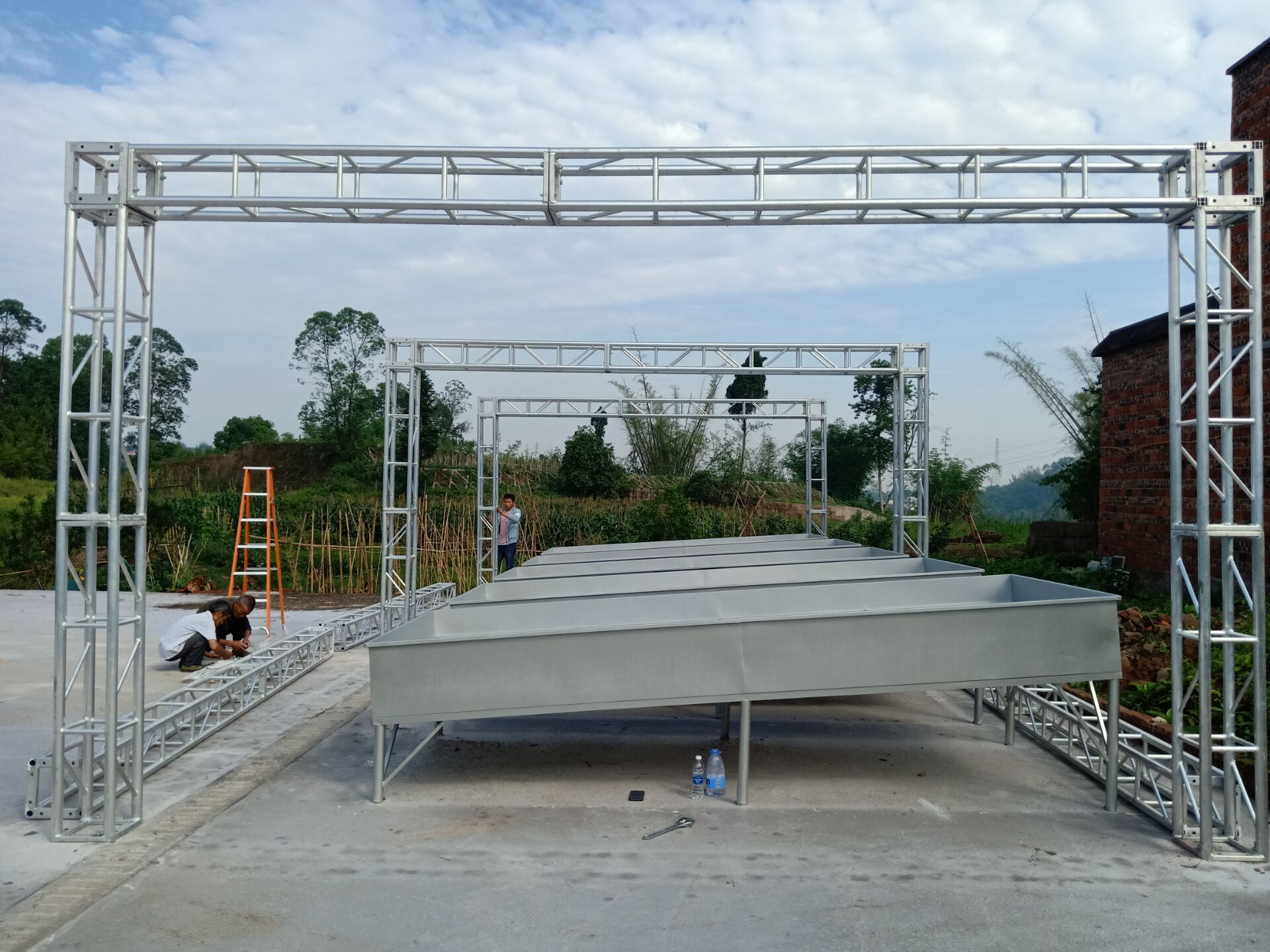 室內(nèi)人工模擬降雨試驗研究價格